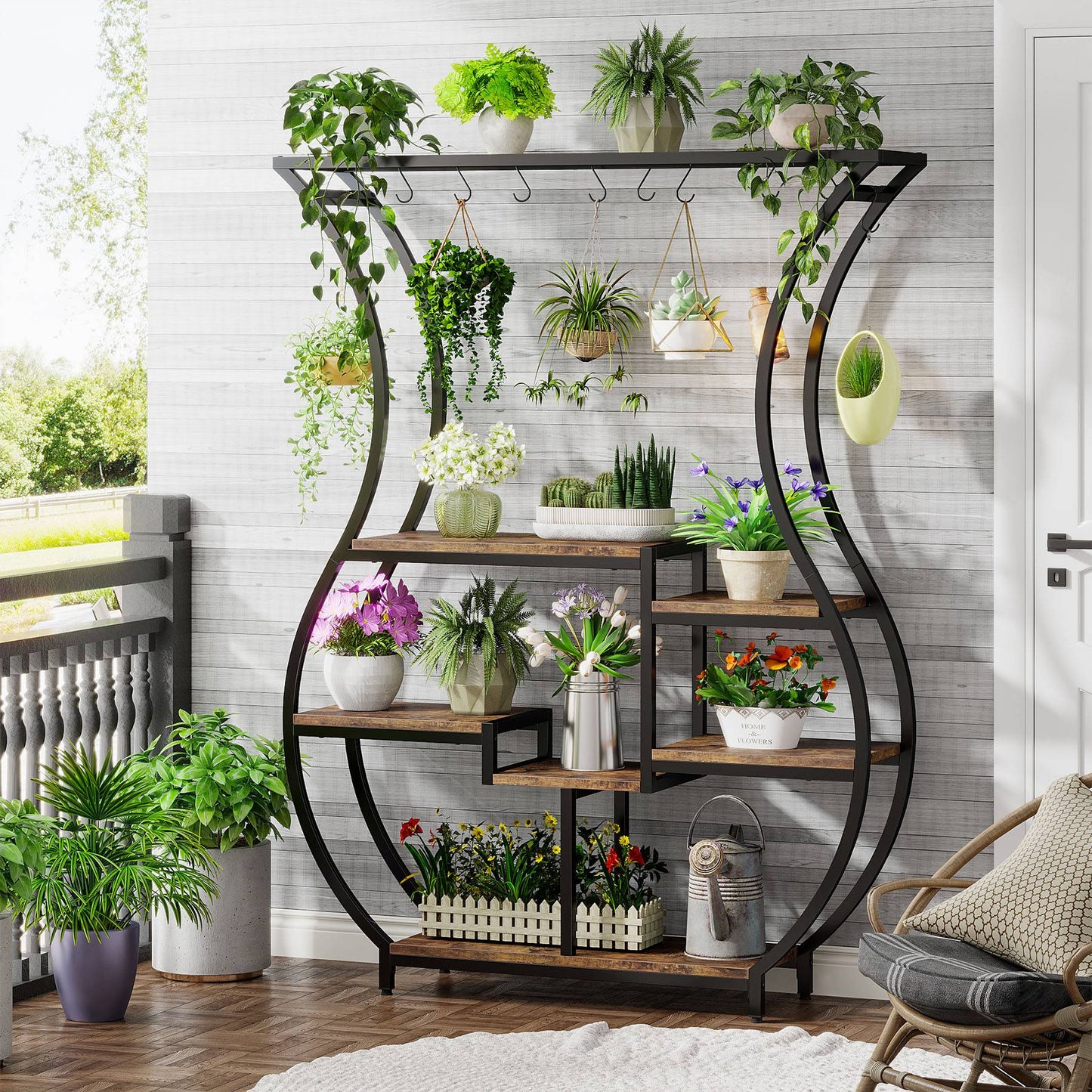 Vase-Shaped Plant stand